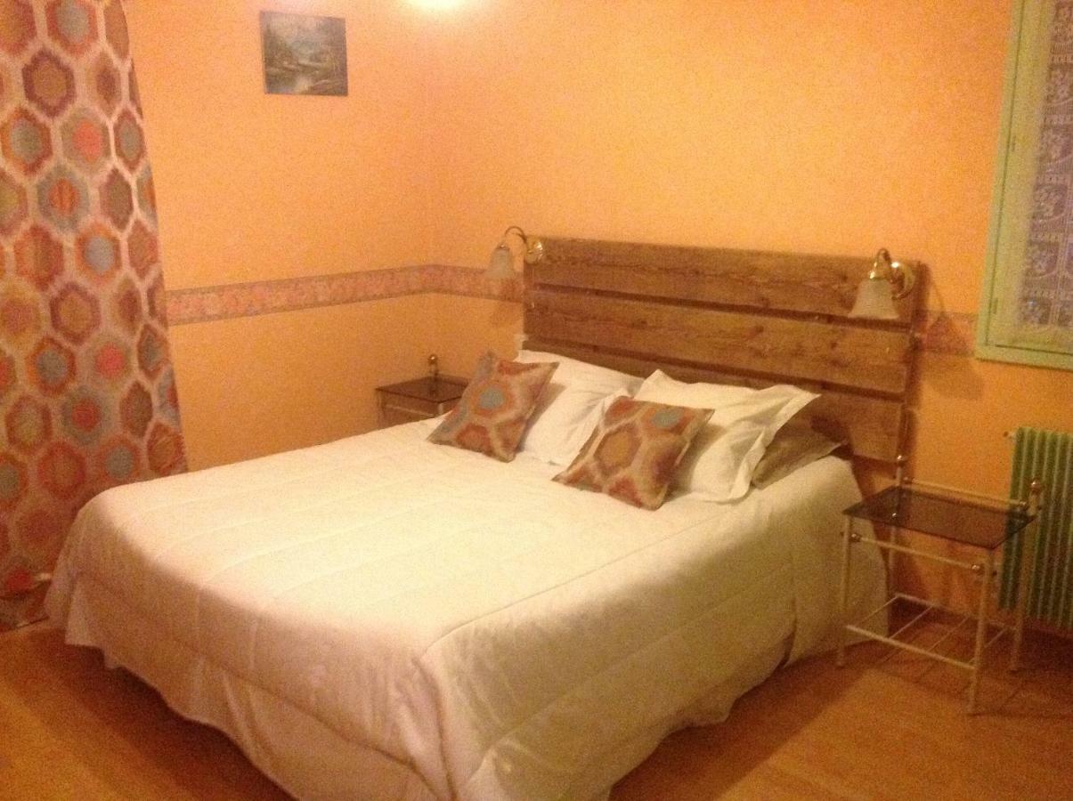 L'Ecrin D'Osely Bed and Breakfast Lodève Εξωτερικό φωτογραφία